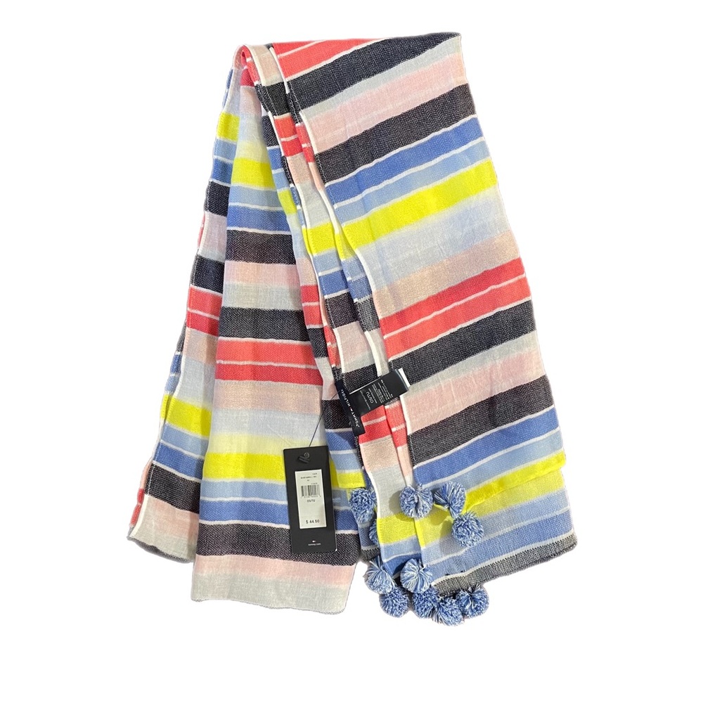 Tommy Hilfiger scarf new with tags.